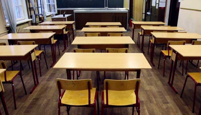 empty_class_23-696x398